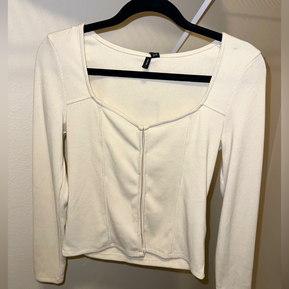 ✨Vera Moda long sleeve shirt ✨